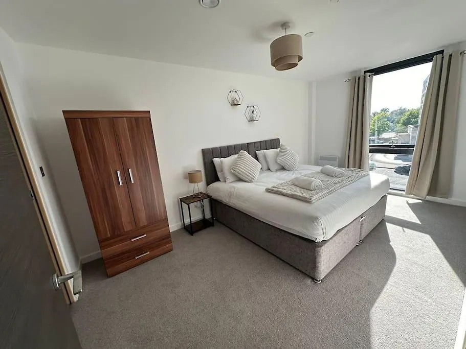 Luxury Central York Apartment