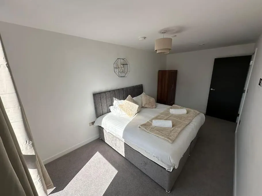 Luxury Central York Apartment